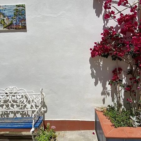 Casa Vacanza Le Tre Sorelle Vietri Ngoại thất bức ảnh