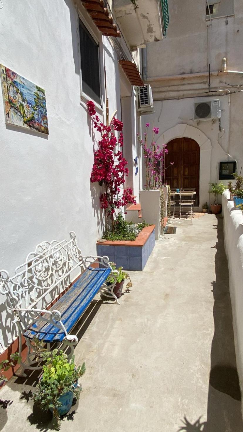 Casa Vacanza Le Tre Sorelle Vietri Ngoại thất bức ảnh